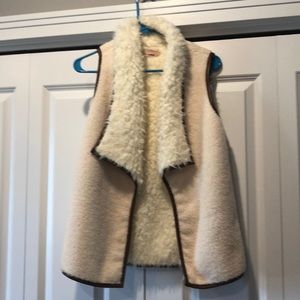 Lambs wool vest